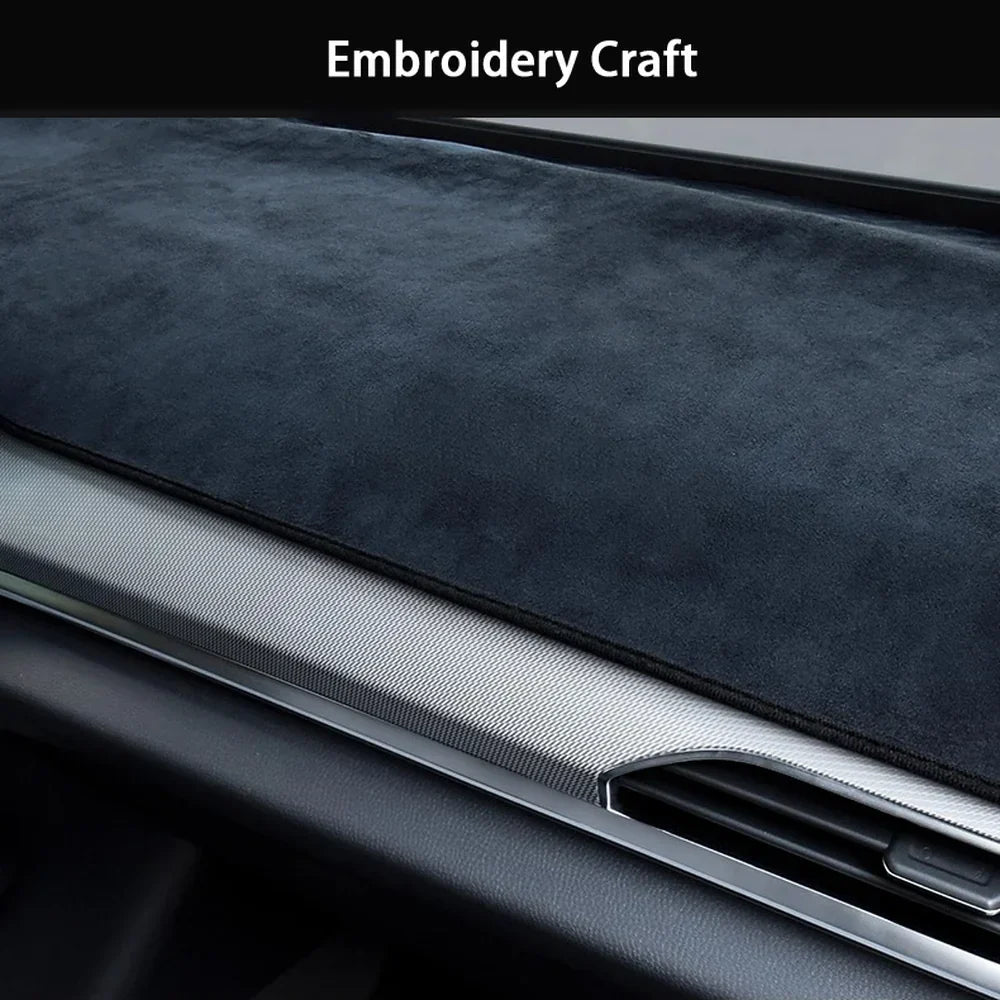 italian-velvet-dashboard-sunshade-mat-for-vw-id-4