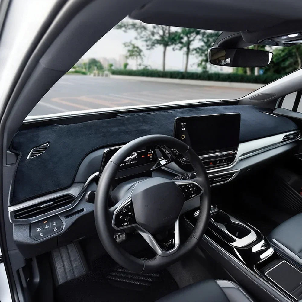 italian-velvet-dashboard-sunshade-mat-for-vw-id-4