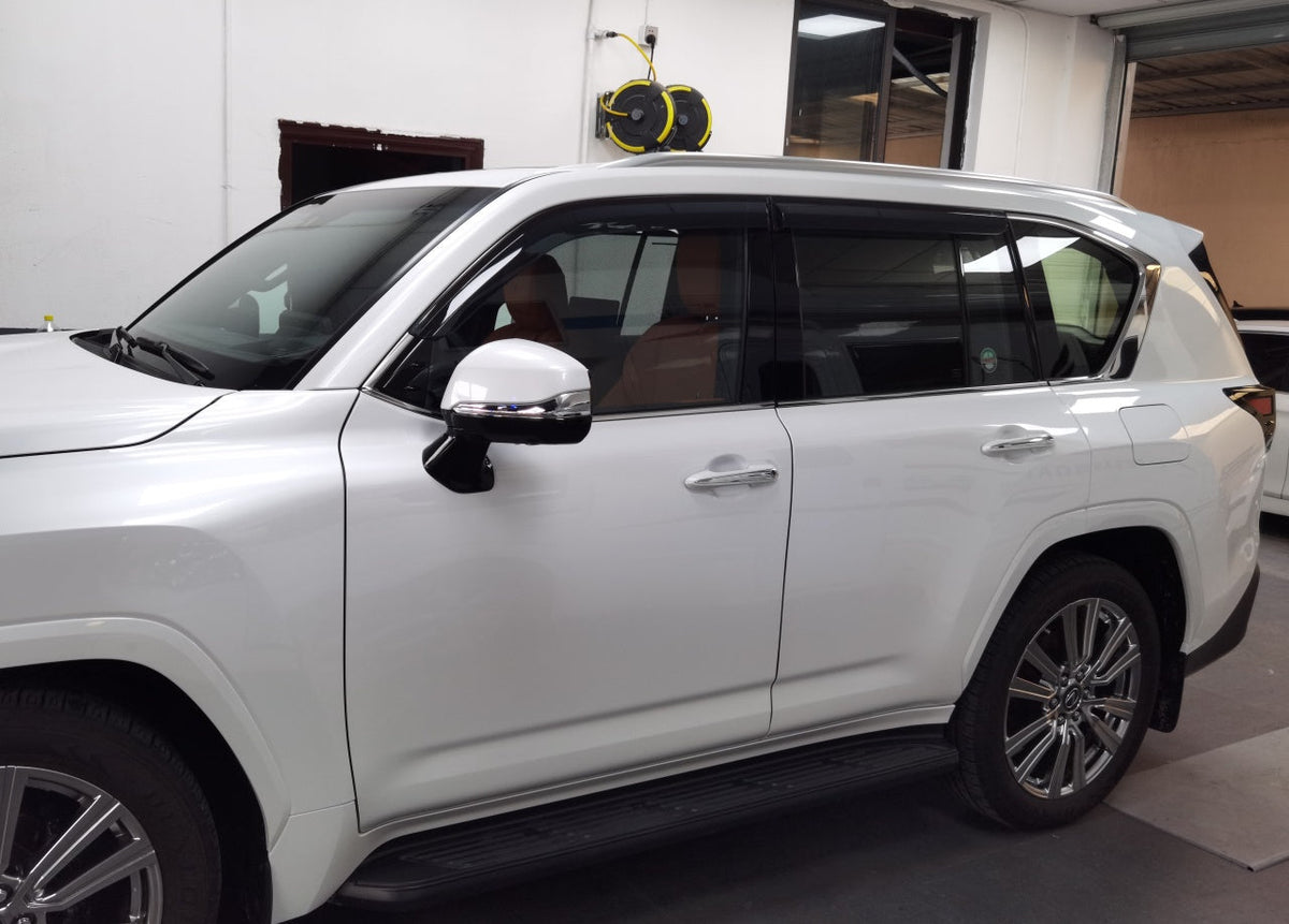 Luxury Weather Shields Weathershields Window Visor for Lexus LX600 2021+