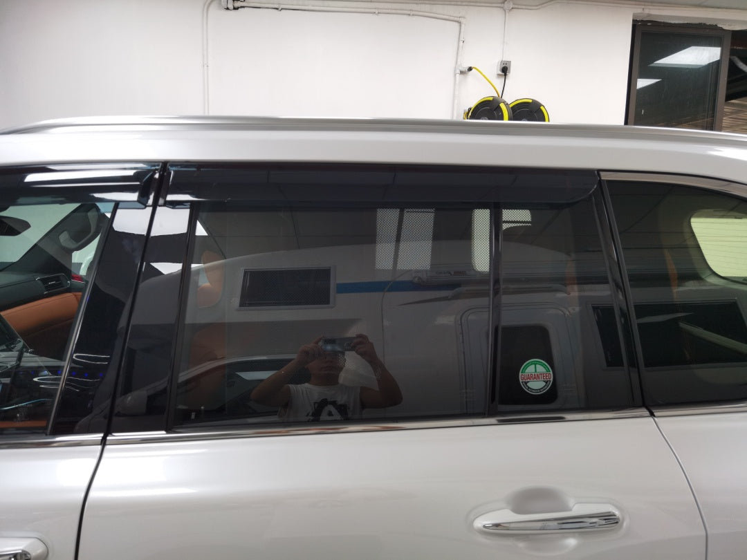 Luxury Weather Shields Weathershields Window Visor for Lexus LX600 2021+