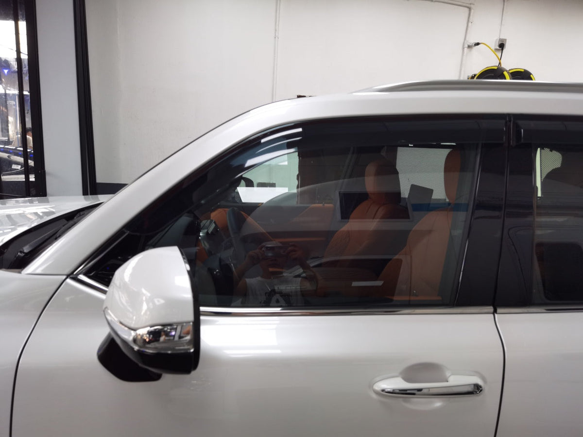 Luxury Weather Shields Weathershields Window Visor for Lexus LX600 2021+